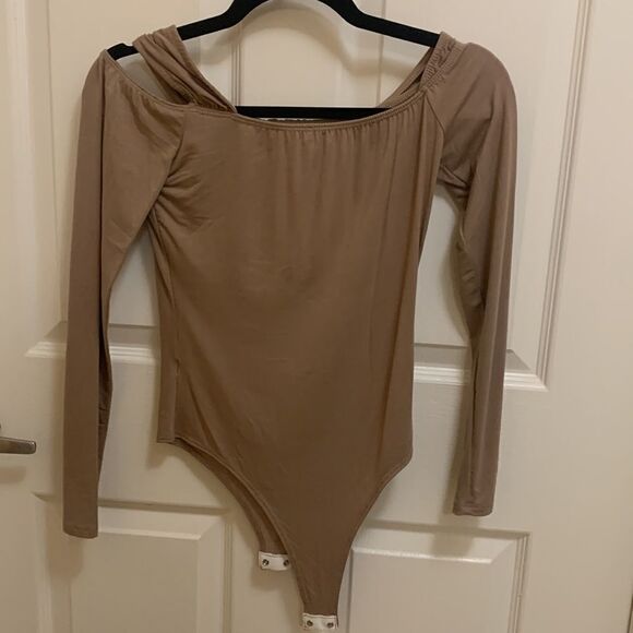 Moca Bodysuit - Picture 8 of 9